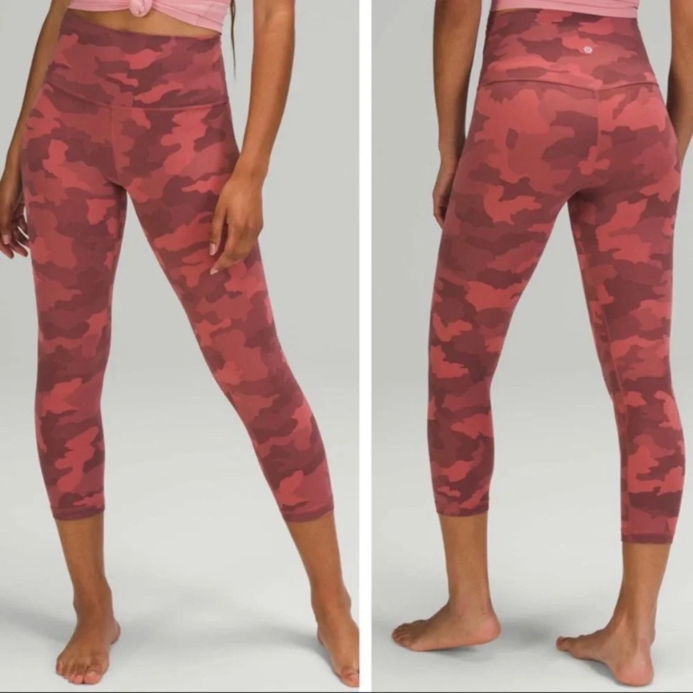 Lululemon Align HR‎ Crop